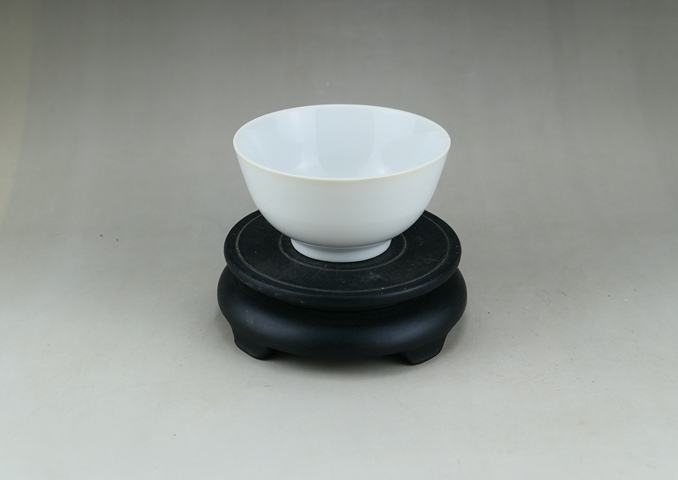 古玩陶瓷清末民初.白釉茶碗拍賣，當(dāng)前價(jià)格66元