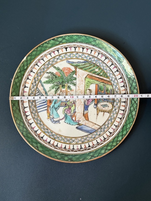 古玩陶瓷清·咸豐廣五彩人物故事紋臥足盤拍賣，當前價格1300元