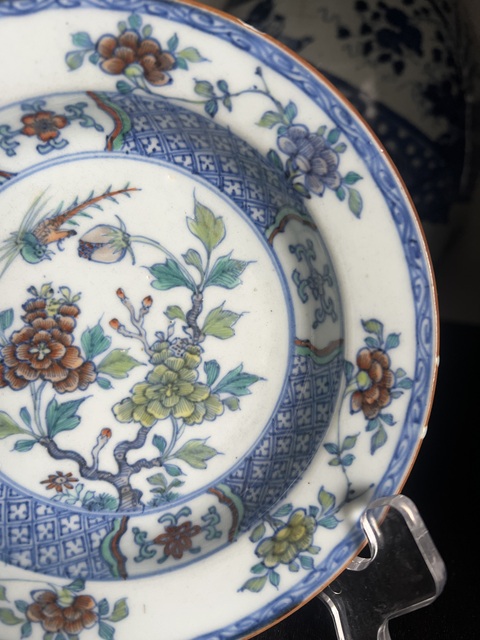 古玩陶瓷清乾隆青花花鳥紋盤真品鑒賞圖