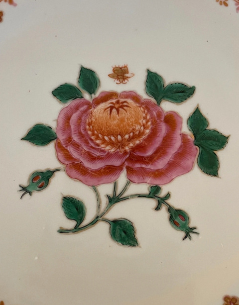 古玩陶瓷廣琺瑯花卉紋盤(pán)真品鑒賞圖