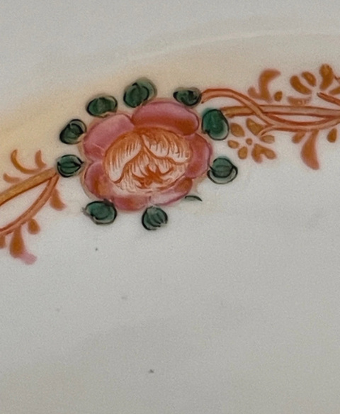 古玩陶瓷廣琺瑯花卉紋盤(pán)真品鑒賞圖