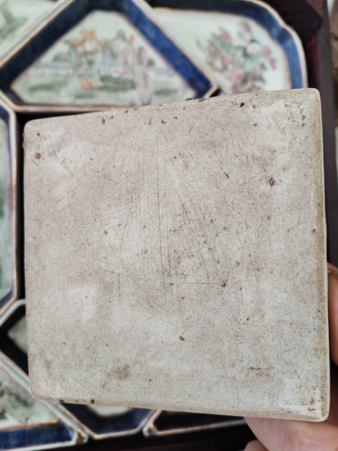 古玩陶瓷人物紋粉彩九攢盤真品鑒賞圖