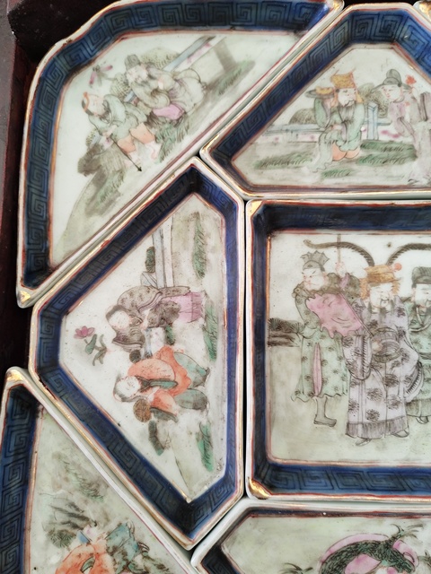 古玩陶瓷人物紋粉彩九攢盤真品鑒賞圖