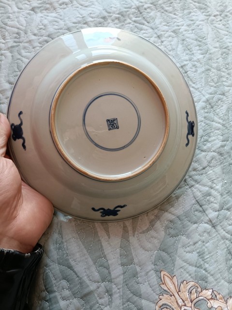 古玩陶瓷青花趕珠龍紋盤真品鑒賞圖