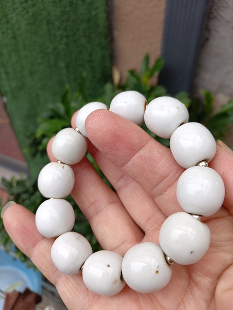 古玩陶瓷清乾隆時期白釉瓷珠手串拍賣，當前價格980元