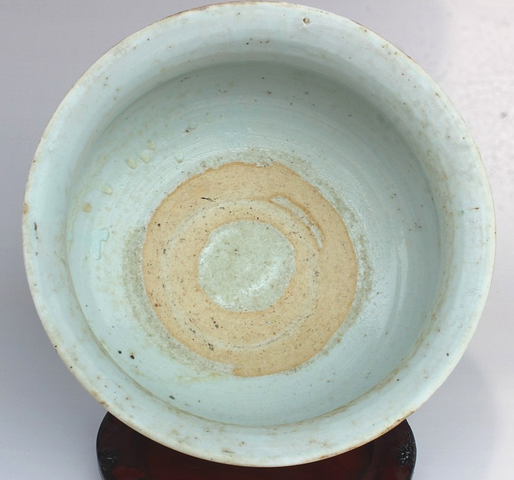 古玩陶瓷二龍戲珠青花圈足缽式香爐真品鑒賞圖