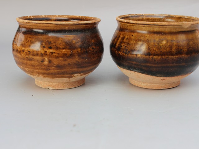 古玩陶瓷褐釉香爐真品鑒賞圖