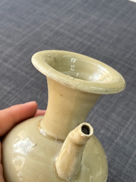 古玩陶瓷宋代福建窯口青白釉執壺真品鑒賞圖