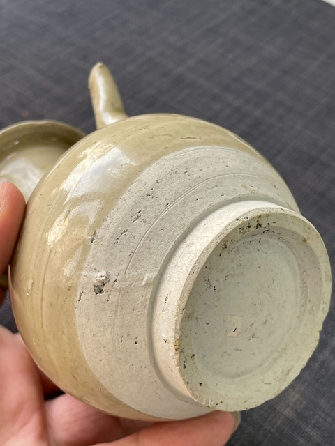 古玩陶瓷宋代福建窯口青白釉執壺真品鑒賞圖