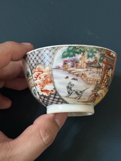 古玩陶瓷清·雍乾廣琺瑯人物故事杯拍賣，當前價格1800元