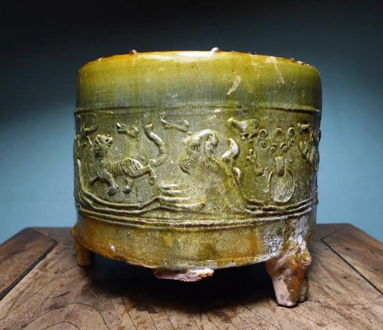 古玩陶瓷紅陶綠釉三足奩真品鑒賞圖