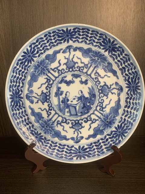 古玩陶瓷晚清青花盤真品鑒賞圖