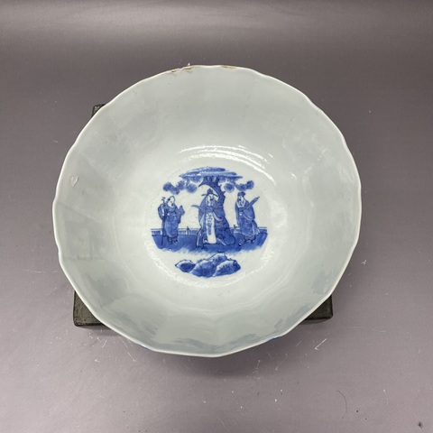 古玩陶瓷三星高照圖青花花口碗真品鑒賞圖