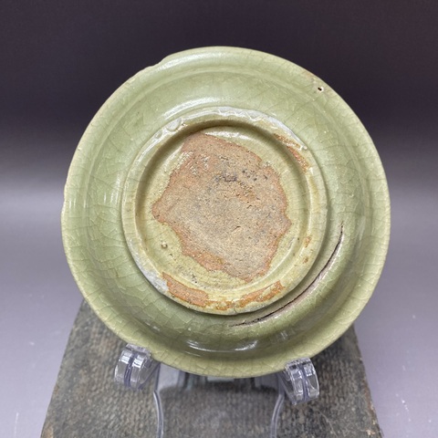 古玩陶瓷龍泉窯青釉盤真品鑒賞圖