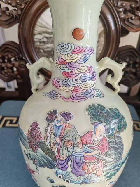 古玩陶瓷賞瓶真品鑒賞圖