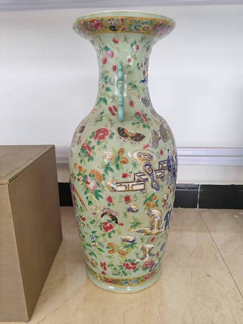 古玩陶瓷賞瓶真品鑒賞圖