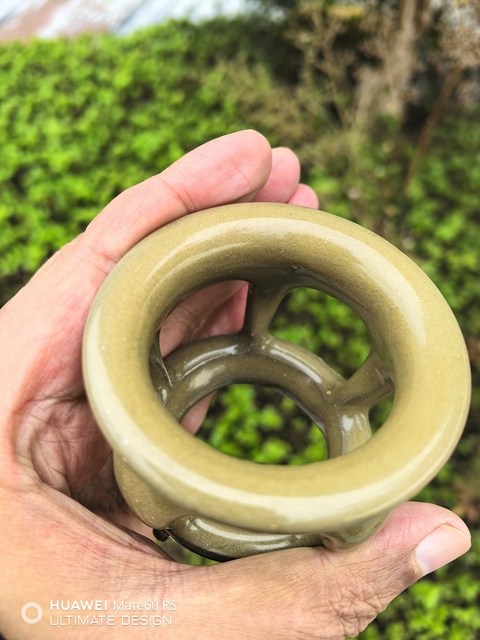 古玩陶瓷龍泉青瓷魚穿或者底座拍賣，當(dāng)前價格26800元