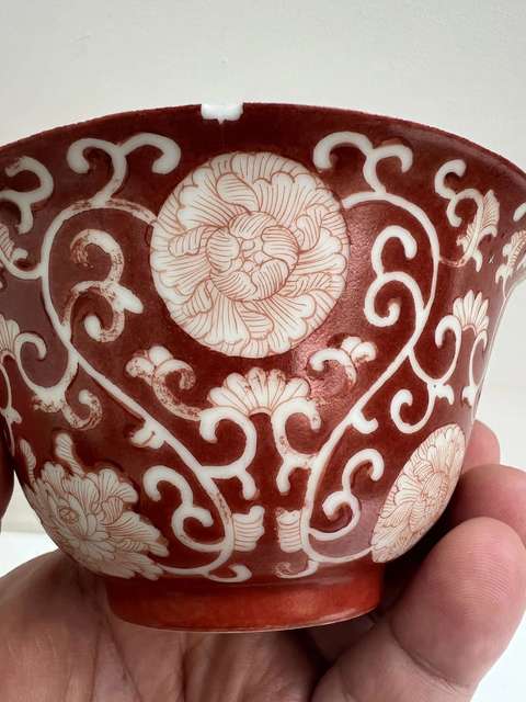 古玩陶瓷花卉紋杯真品鑒賞圖