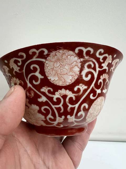 古玩陶瓷花卉紋杯真品鑒賞圖