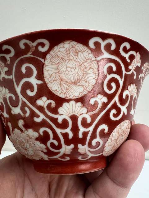 古玩陶瓷花卉紋杯真品鑒賞圖