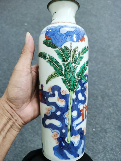 古玩陶瓷青花五彩人物故事筒瓶真品鑒賞圖