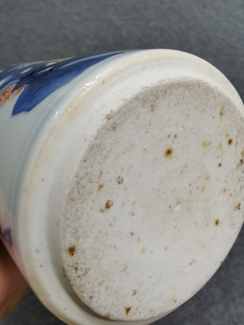 古玩陶瓷青花五彩人物故事筒瓶真品鑒賞圖