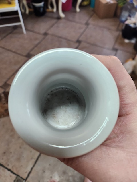 古玩陶瓷花卉紋渣斗真品鑒賞圖