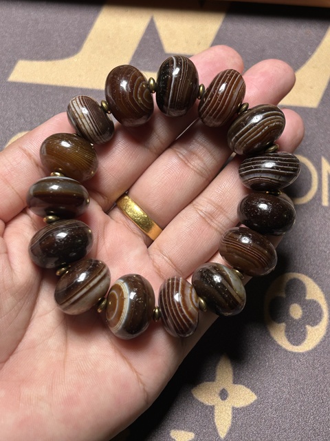 古玩玉器瑪瑙珠串真品鑒賞圖