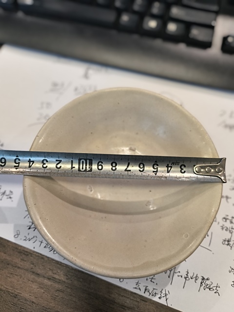 古玩陶瓷邢窯白瓷唇口碗真品鑒賞圖