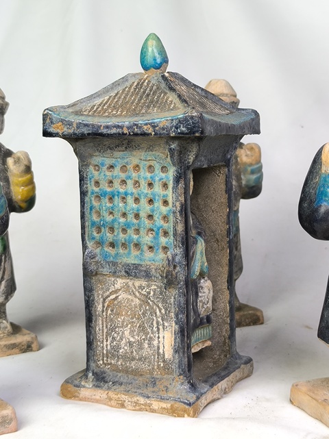古玩陶瓷琺華彩抬轎俑真品鑒賞圖