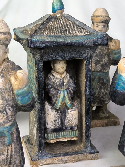 古玩陶瓷琺華彩抬轎俑真品鑒賞圖