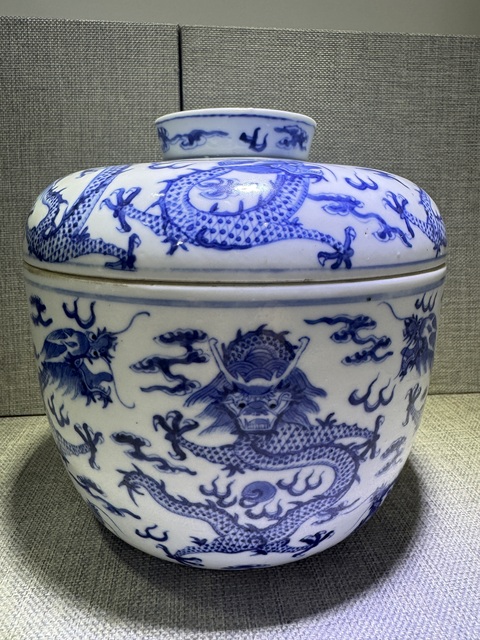 古玩陶瓷清光緒 青花龍紋蓋缸真品鑒賞圖