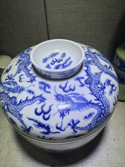 古玩陶瓷清光緒 青花龍紋蓋缸真品鑒賞圖