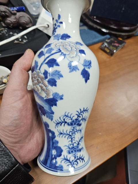 古玩陶瓷青花釉里紅瓶拍賣，當前價格4500元