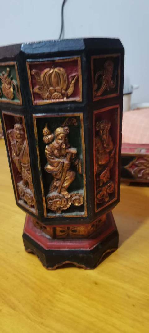 古玩雜項大漆描金雕刻貢臺真品鑒賞圖