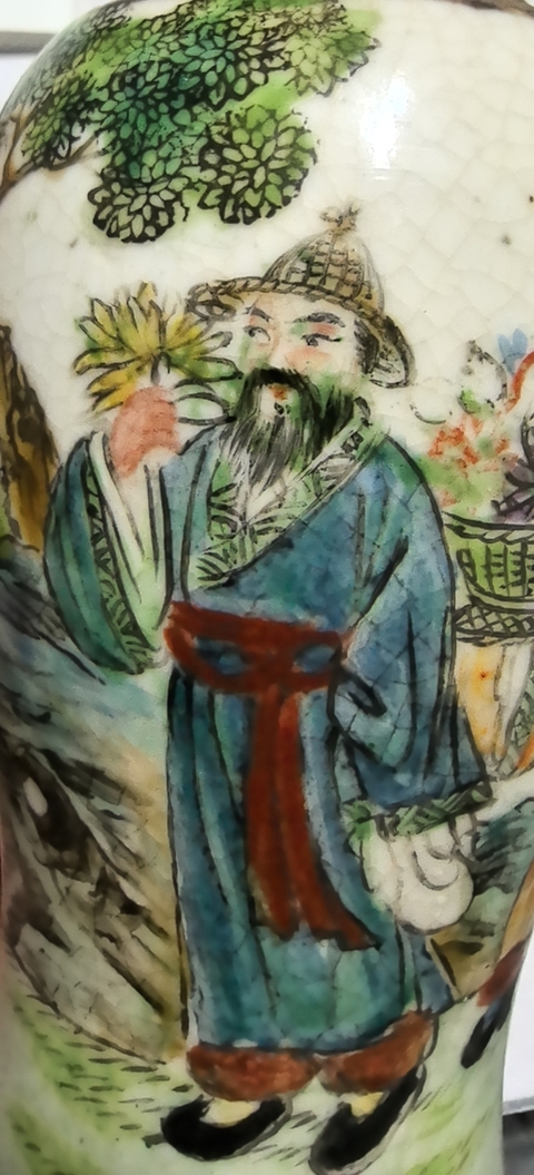 古玩陶瓷哥釉地鐵銹釉人物瓶真品鑒賞圖