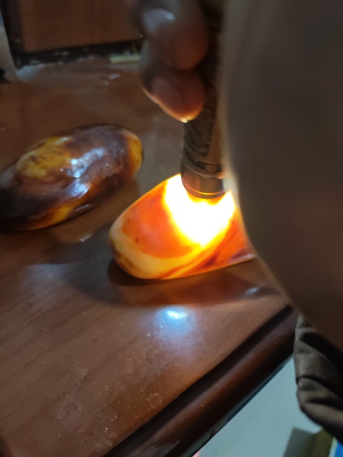 古玩玉器“滾筒染色”和田玉料真品鑒賞圖