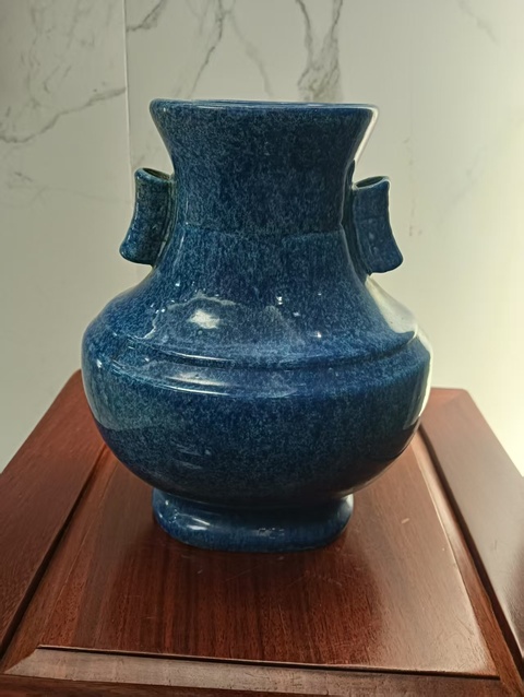 古玩陶瓷爐鈞釉貫耳瓶真品鑒賞圖