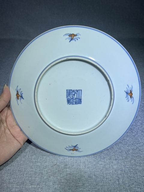 古玩陶瓷青花粉彩鳳凰牡丹紋盤真品鑒賞圖