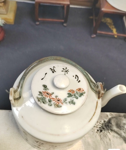 古玩陶瓷淺絳彩花鳥詩文茶壺真品鑒賞圖
