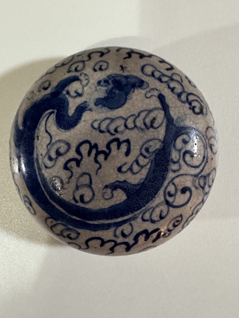 古玩陶瓷晚清煨瓷青花印泥盒真品鑒賞圖