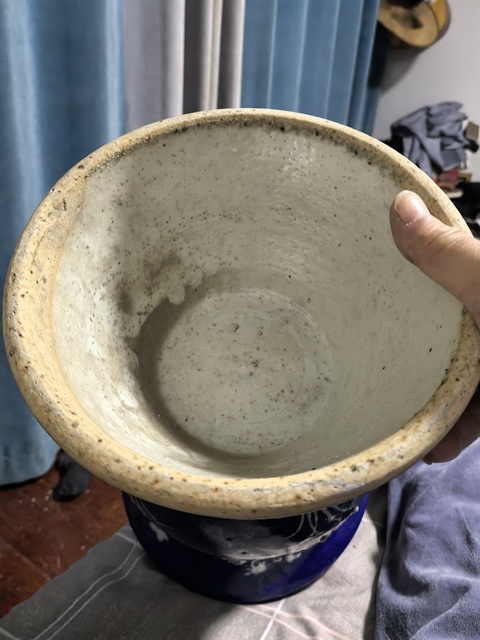 古玩陶瓷霽藍釉堆白花卉紋渣斗真品鑒賞圖