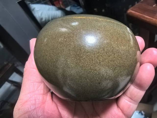 古玩陶瓷茶葉末釉水盂真品鑒賞圖