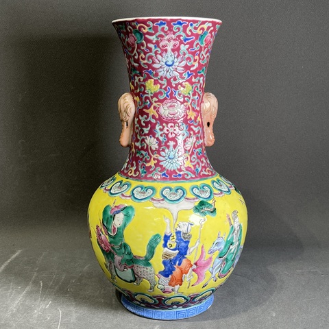 古玩陶瓷粉彩八仙人物故事紋象耳尊拍賣，當前價格15888元