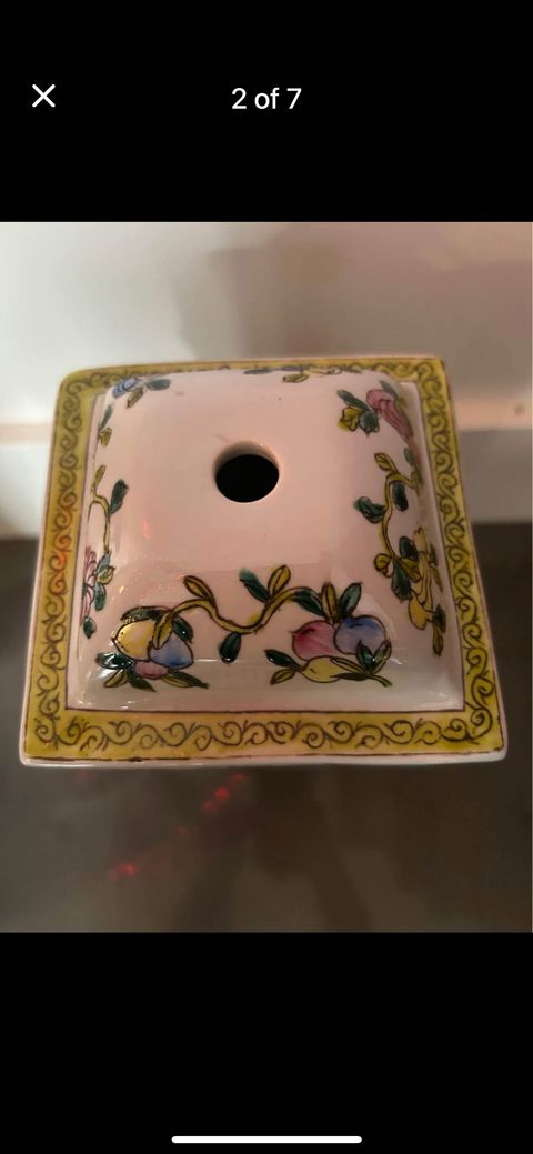 古玩陶瓷五彩人物臺燈座真品鑒賞圖