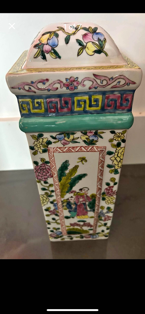 古玩陶瓷五彩人物臺燈座真品鑒賞圖