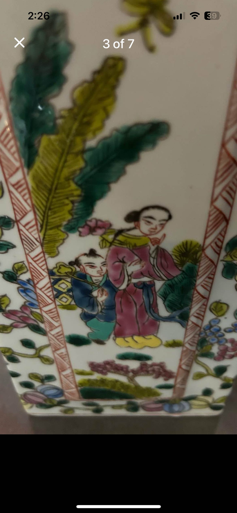 古玩陶瓷五彩人物臺燈座真品鑒賞圖