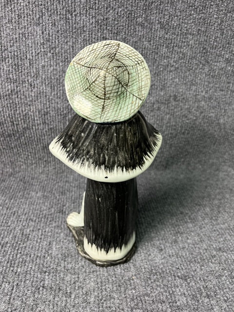 古玩陶瓷粉彩農夫塑像拍賣，當前價格1888元