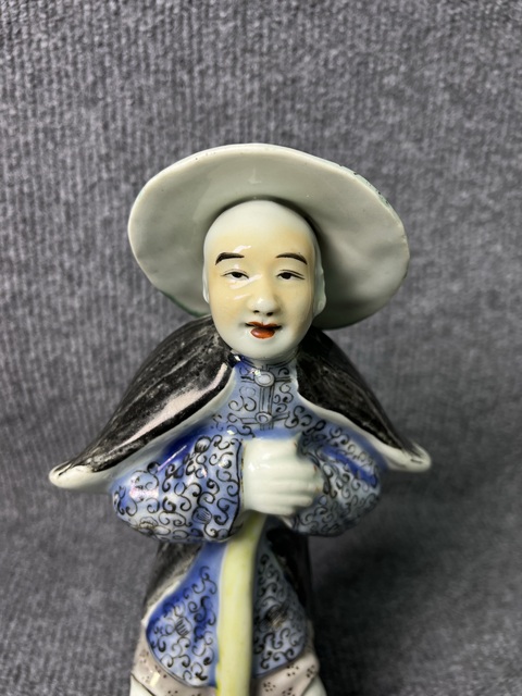 古玩陶瓷粉彩農夫塑像拍賣，當前價格1888元