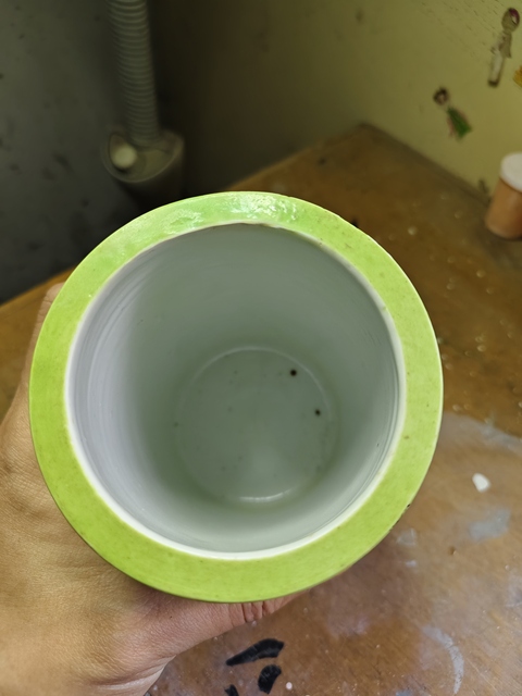 古玩陶瓷魚化龍筆筒真品鑒賞圖